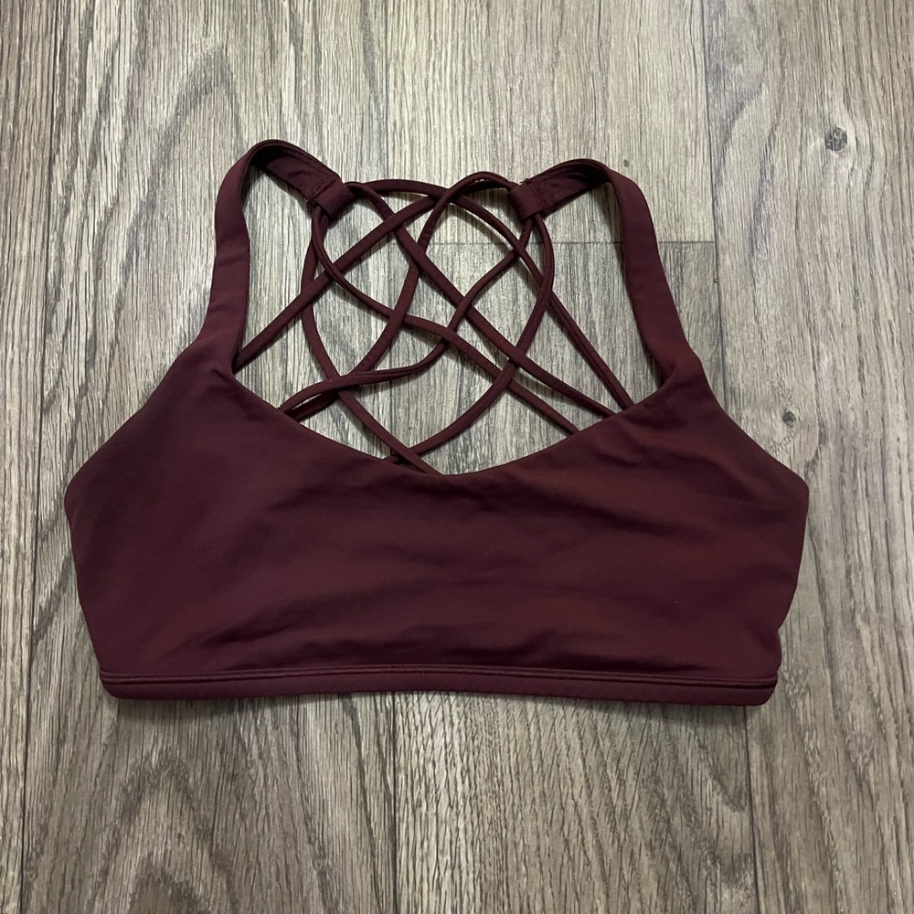 Lululemon free to be wild bra